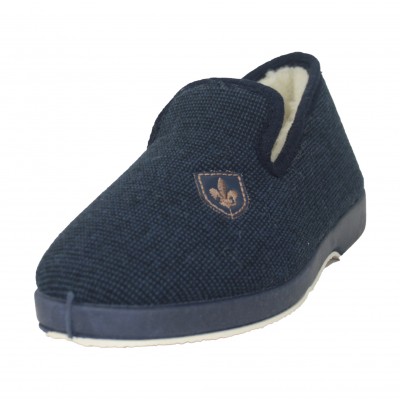 Soca 591 - Men's Closed-Toe...